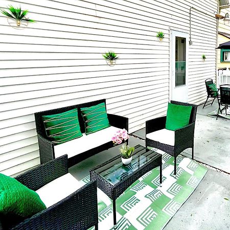 The Tremont Emerald - By Christmas Story House - Historic Charm & Modern Comfort Near Downtown With Parking, 300Mb Wifi & Self Check-In Cleveland Ngoại thất bức ảnh