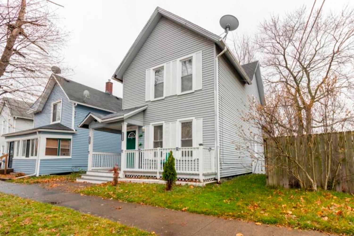 The Tremont Emerald - By Christmas Story House - Historic Charm & Modern Comfort Near Downtown With Parking, 300Mb Wifi & Self Check-In Cleveland Ngoại thất bức ảnh